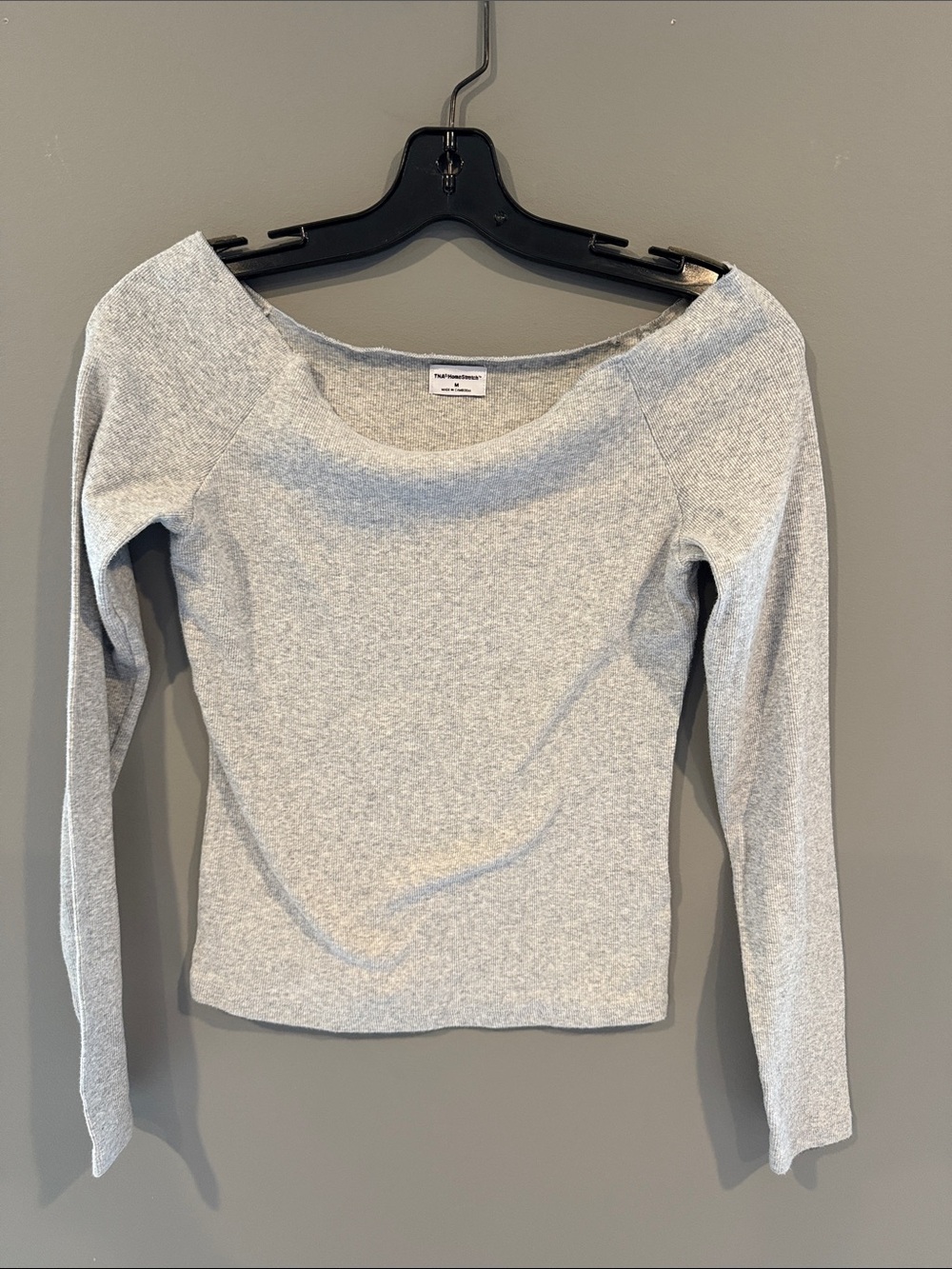 TNA HomeStretch Rib Off Shoulder Longsleeve - Picture 4 of 6